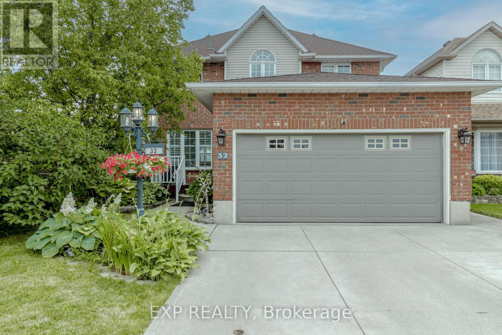 32 Vineberg Drive, Hamilton (chappel), Ontario