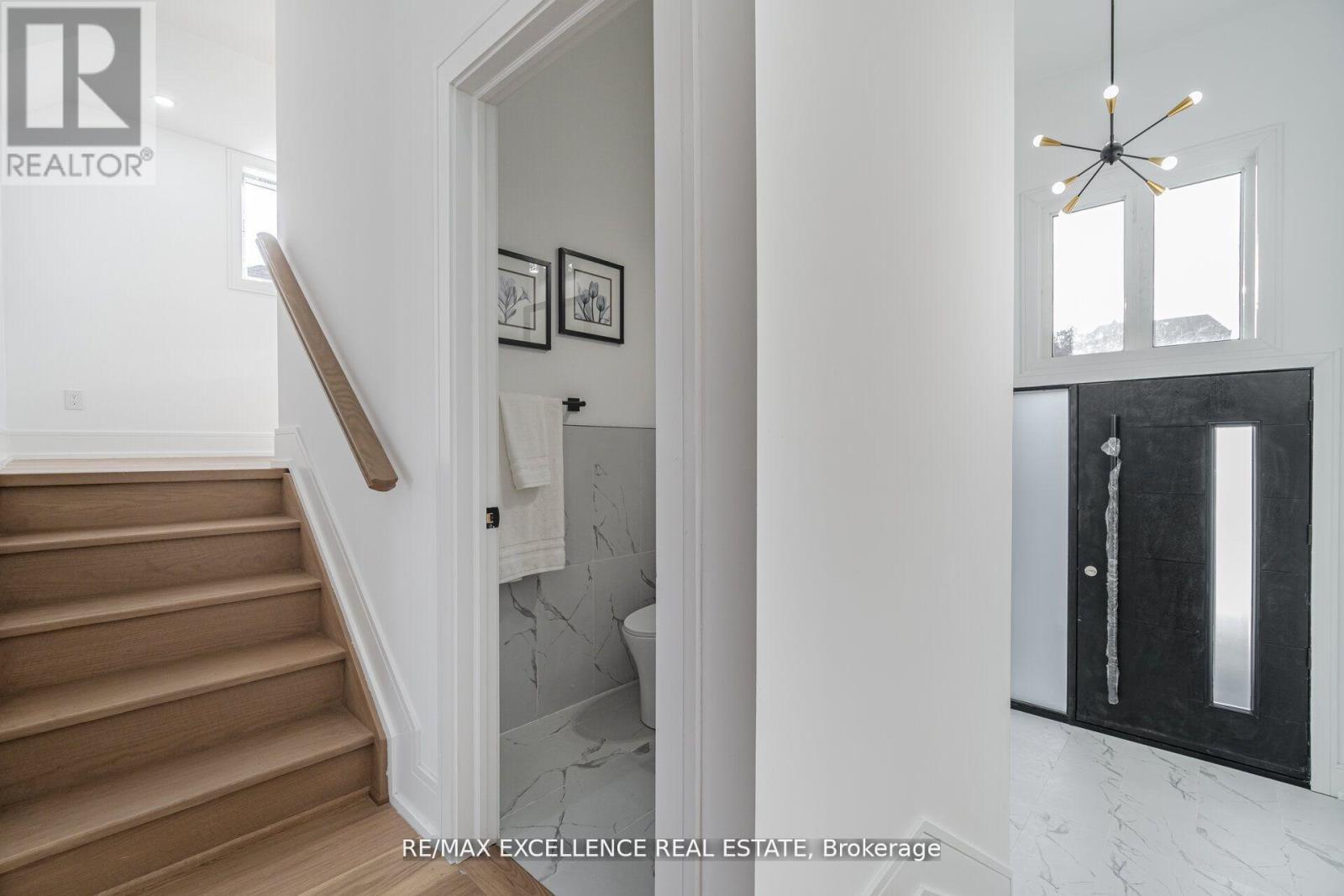 55 Renfield Street, Toronto (brookhaven-amesbury), Ontario