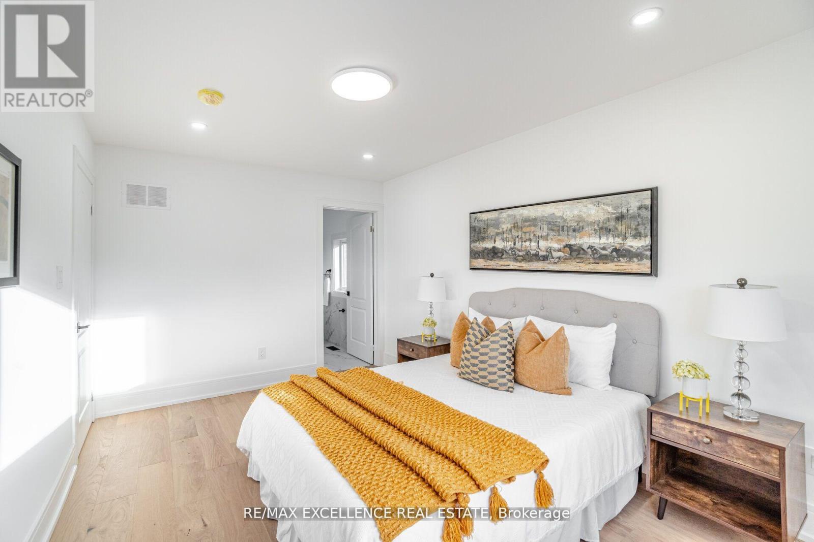 55 Renfield Street, Toronto (brookhaven-amesbury), Ontario