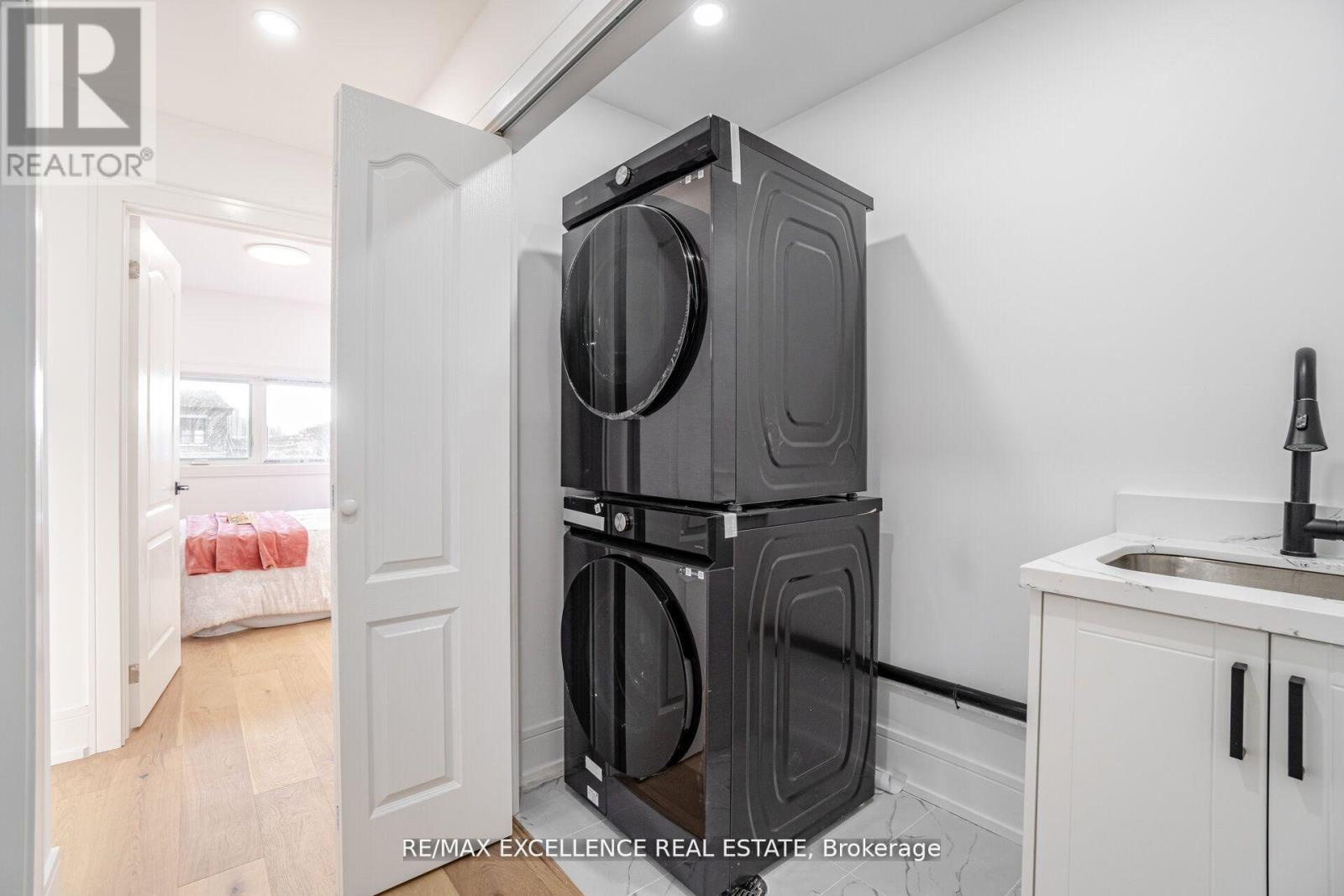 55 Renfield Street, Toronto (brookhaven-amesbury), Ontario