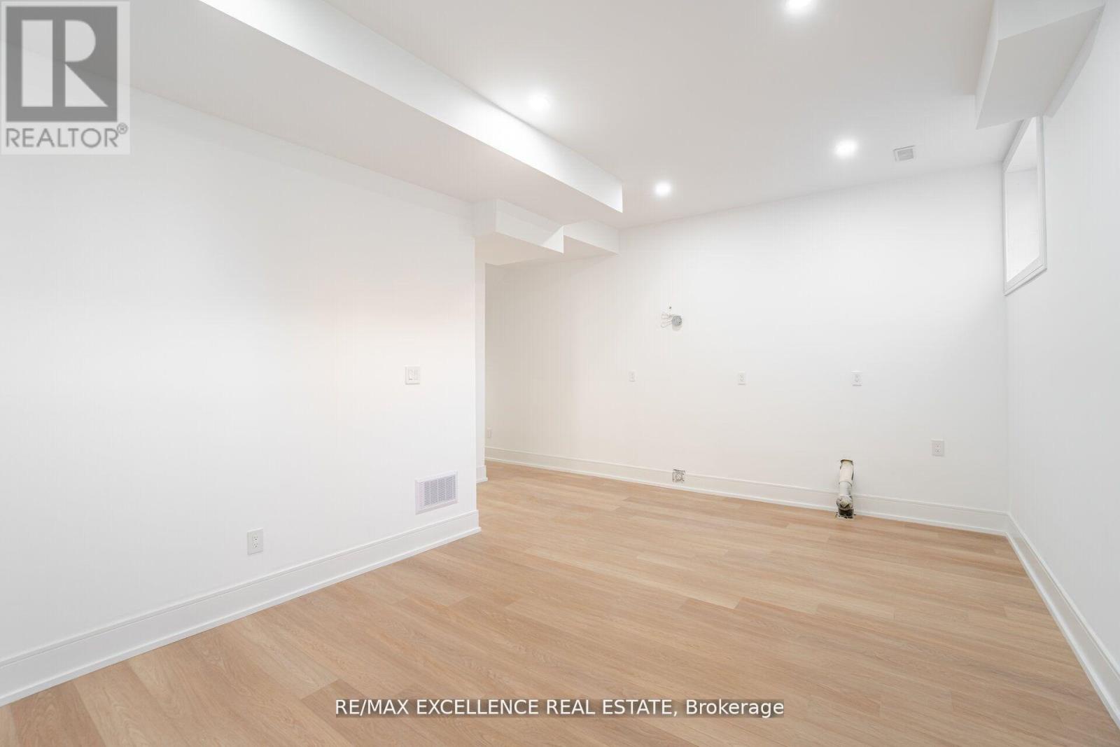 55 Renfield Street, Toronto (brookhaven-amesbury), Ontario