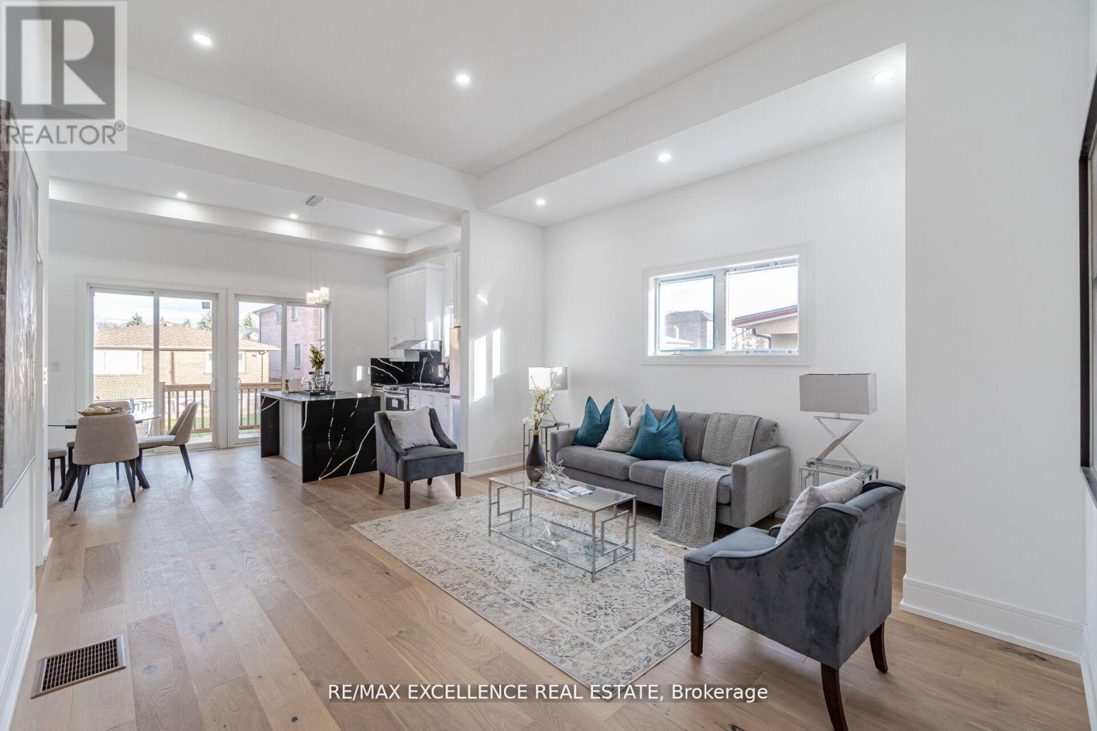 55 Renfield Street, Toronto (brookhaven-amesbury), Ontario