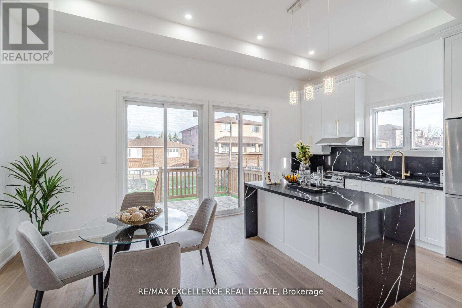 55 Renfield Street, Toronto (brookhaven-amesbury), Ontario