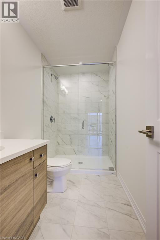 38 Urbane Boulevard, Kitchener, Ontario