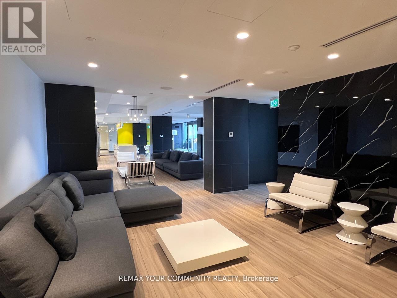 608 - 158 Front Street, Toronto (moss Park), Ontario