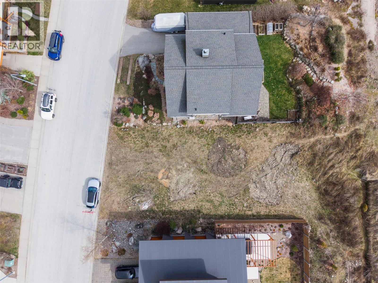 1002 Sproat Drive, Nelson, British Columbia