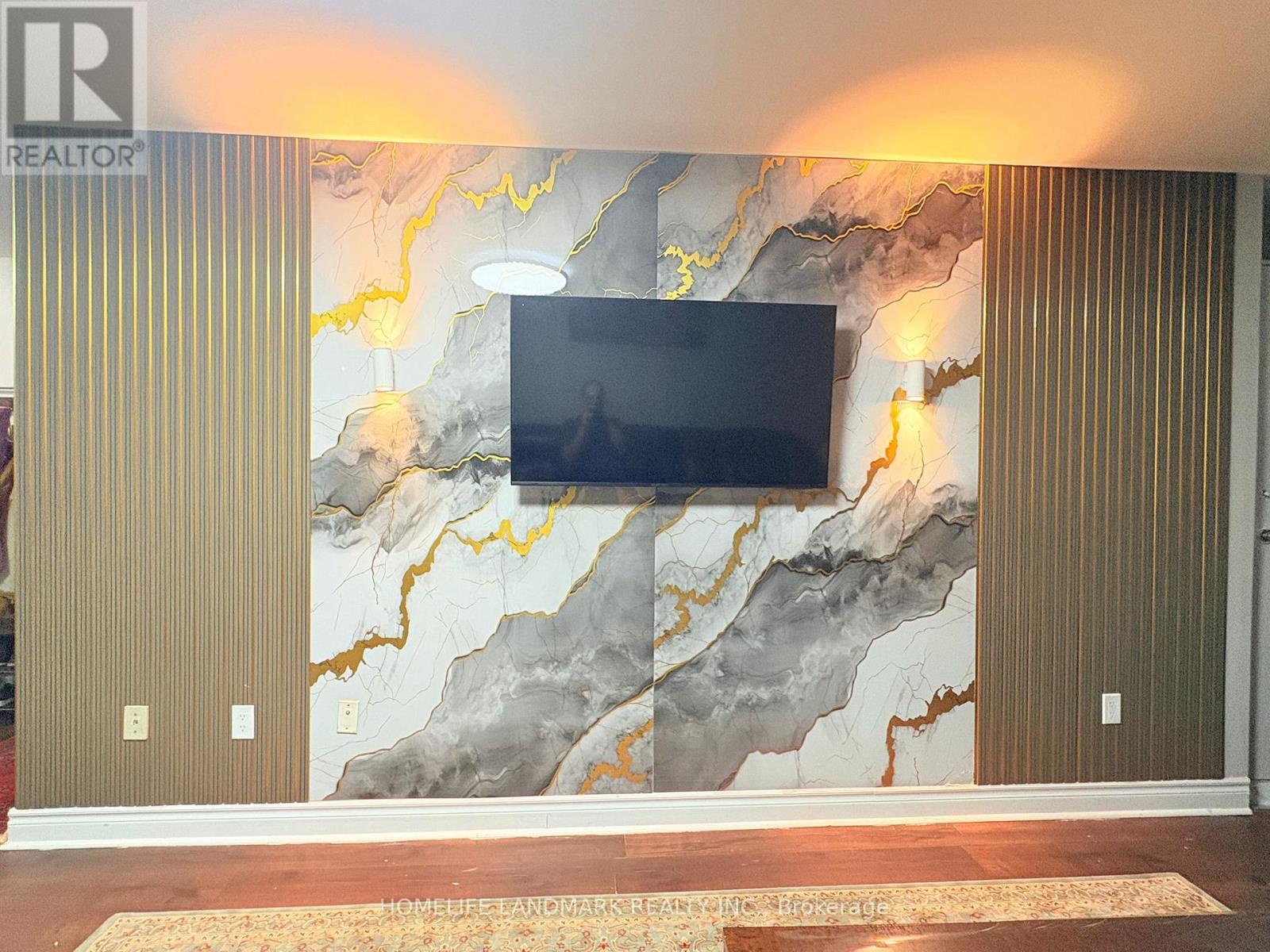 716 - 370 Dixon Road, Toronto (kingsview Village-the Westway), Ontario