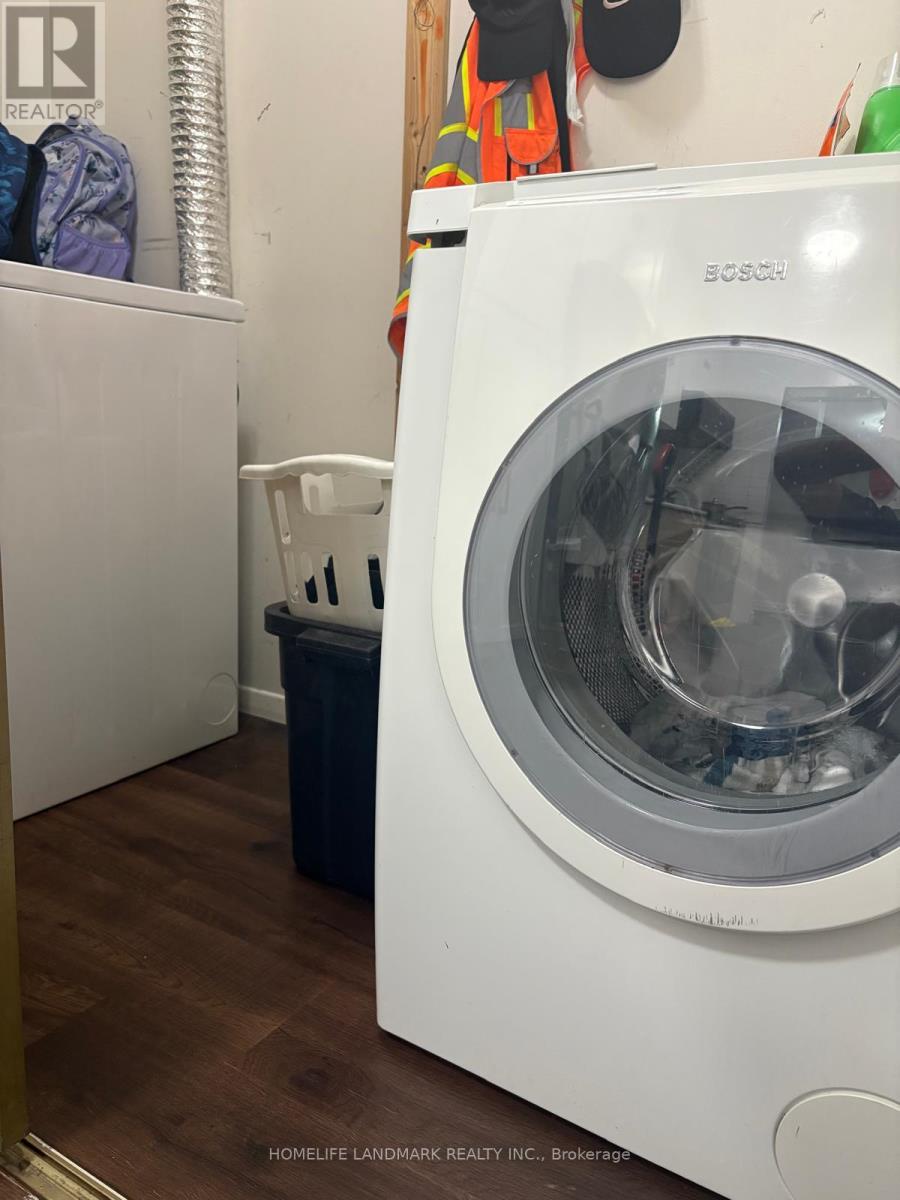 716 - 370 Dixon Road, Toronto (kingsview Village-the Westway), Ontario