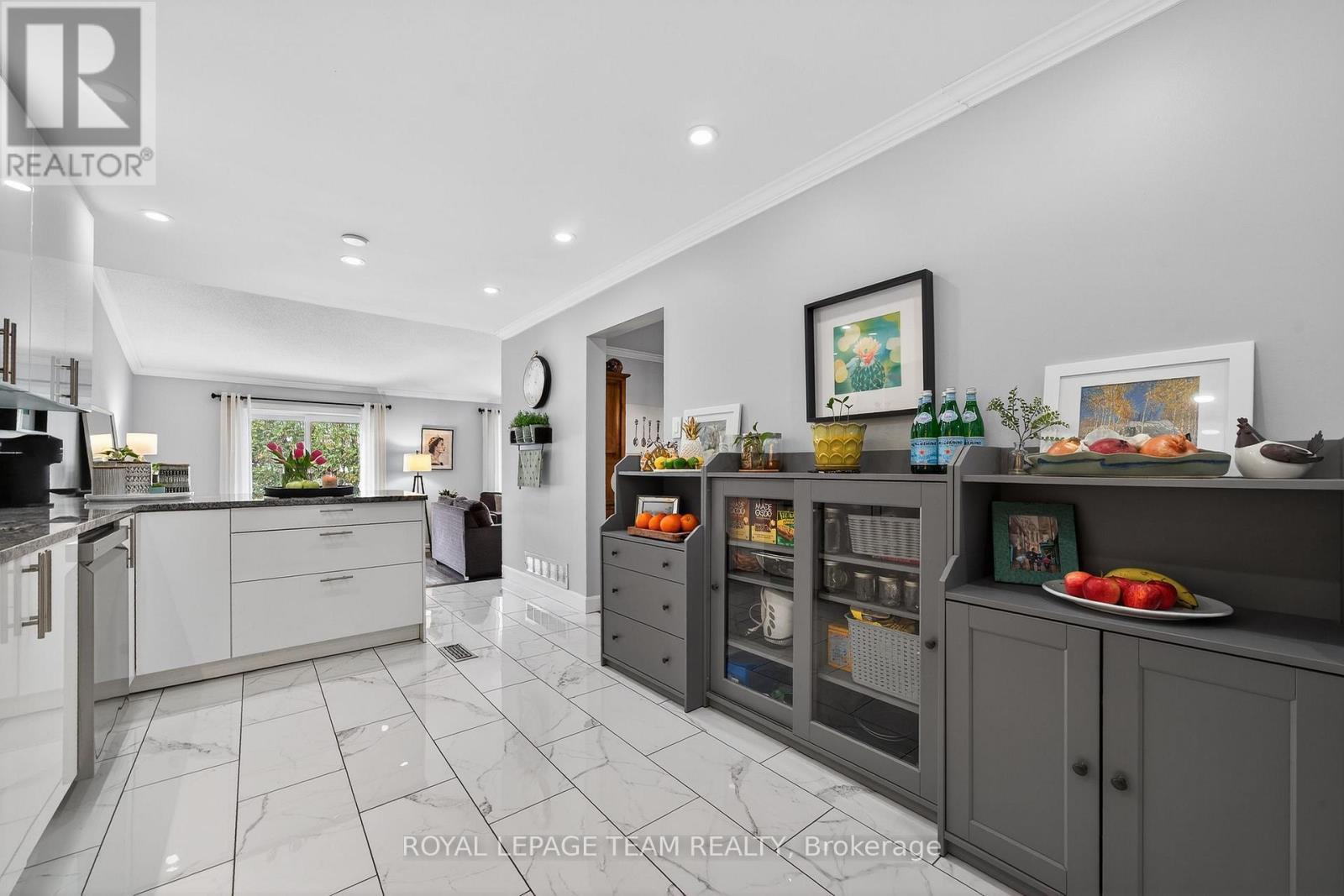 141 Acklam Terrace, Ottawa, Ontario