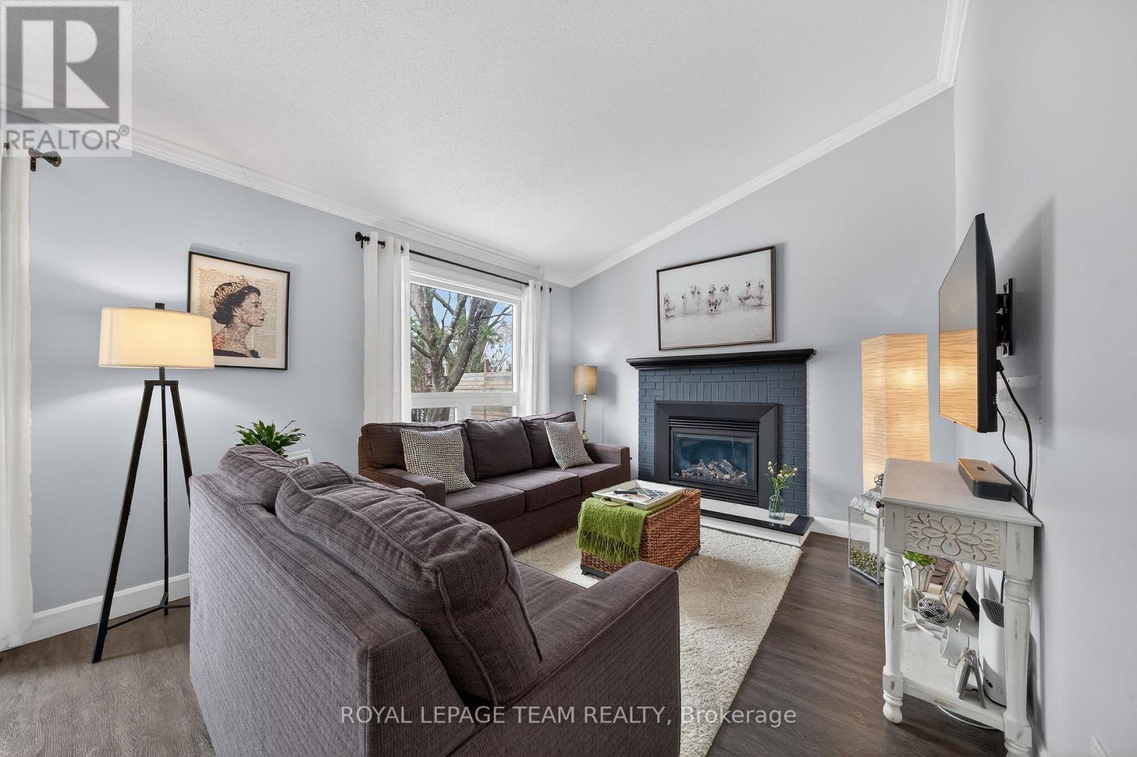 141 Acklam Terrace, Ottawa, Ontario