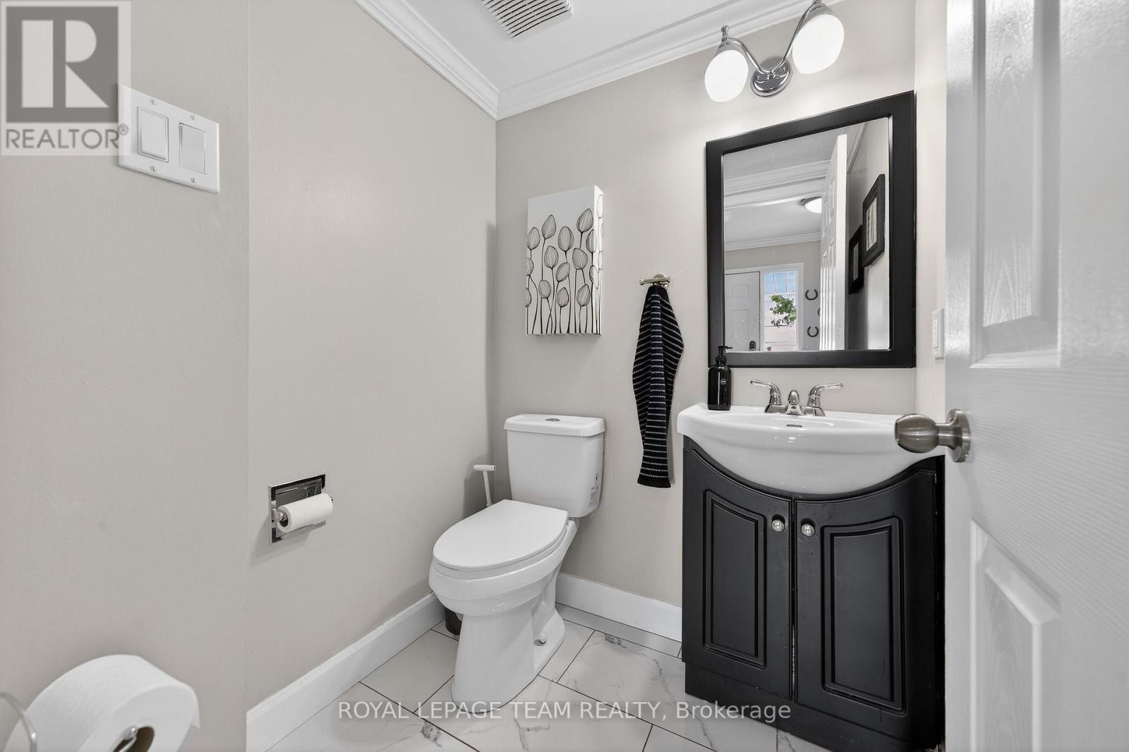 141 Acklam Terrace, Ottawa, Ontario