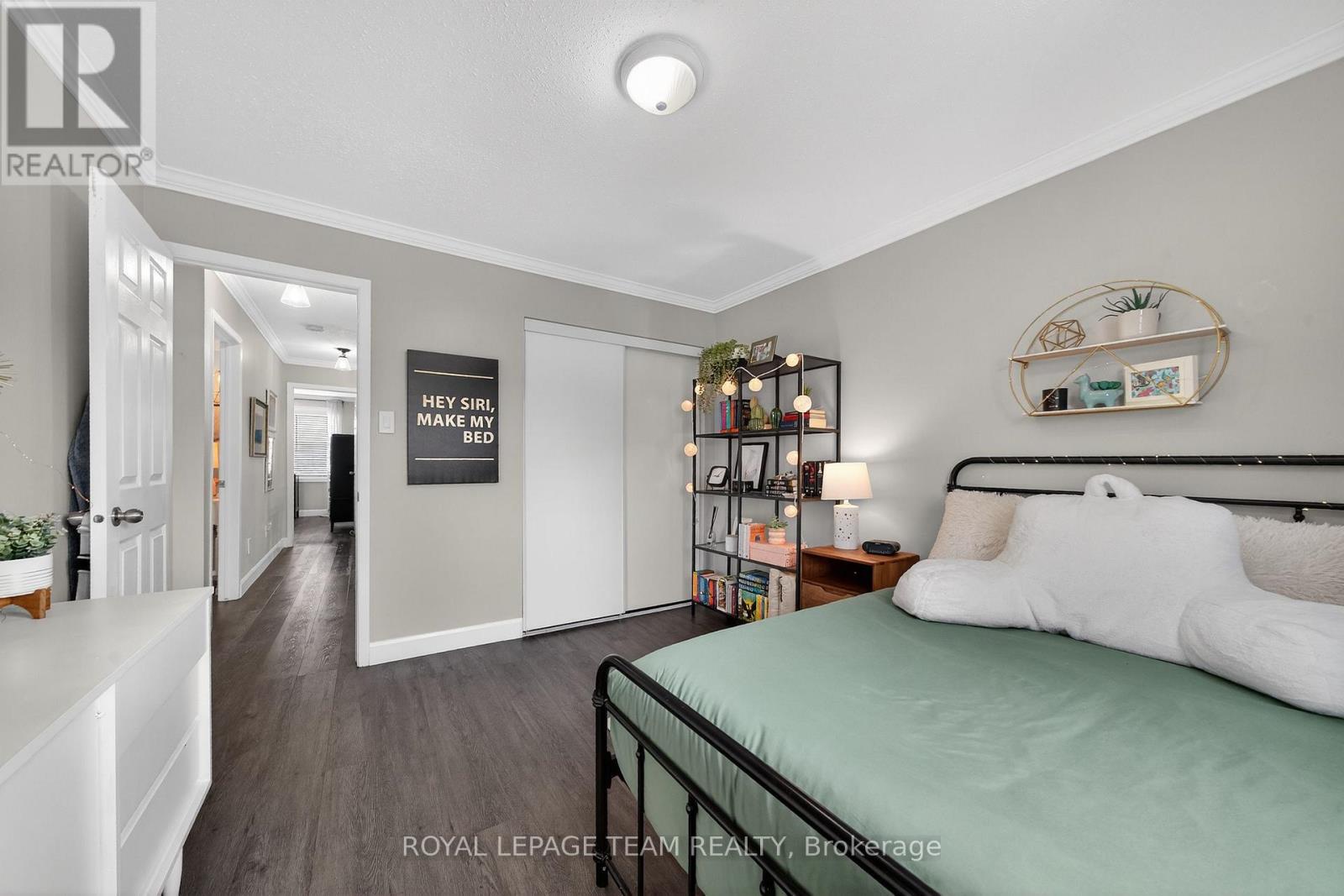 141 Acklam Terrace, Ottawa, Ontario