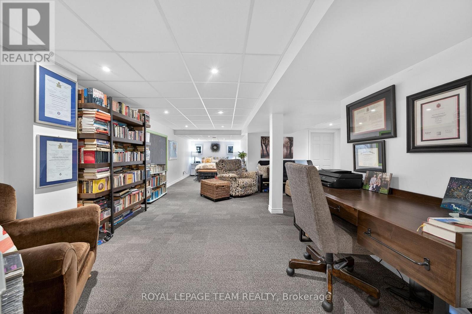 141 Acklam Terrace, Ottawa, Ontario