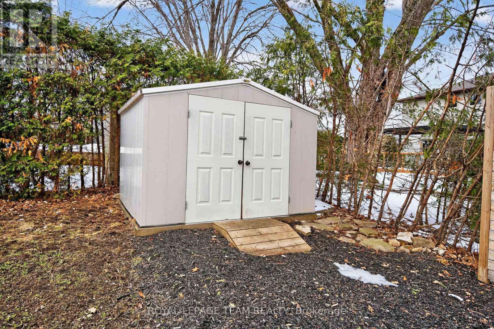 141 Acklam Terrace, Ottawa, Ontario