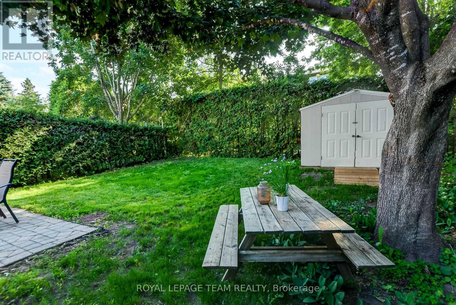 141 Acklam Terrace, Ottawa, Ontario