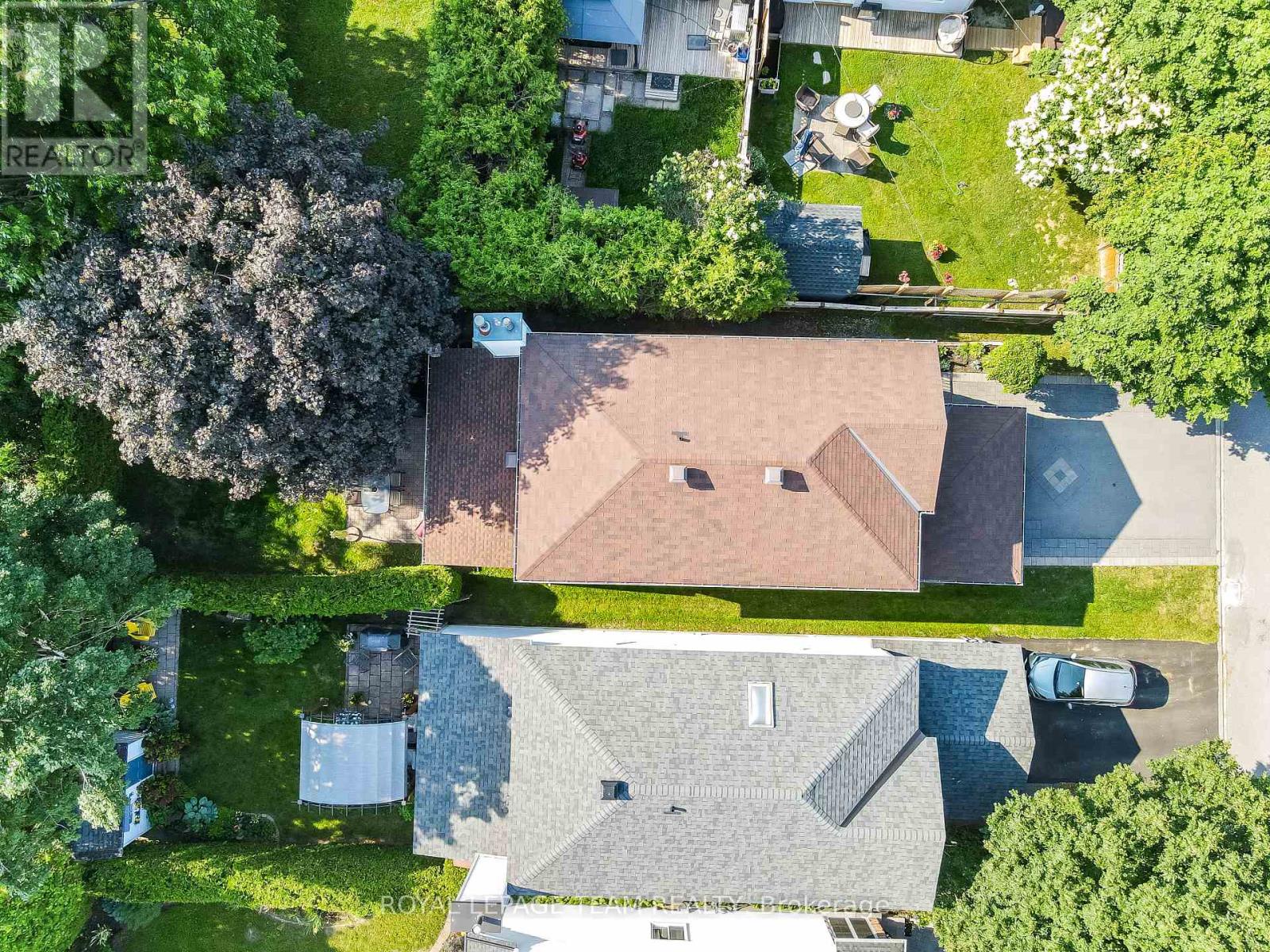 141 Acklam Terrace, Ottawa, Ontario