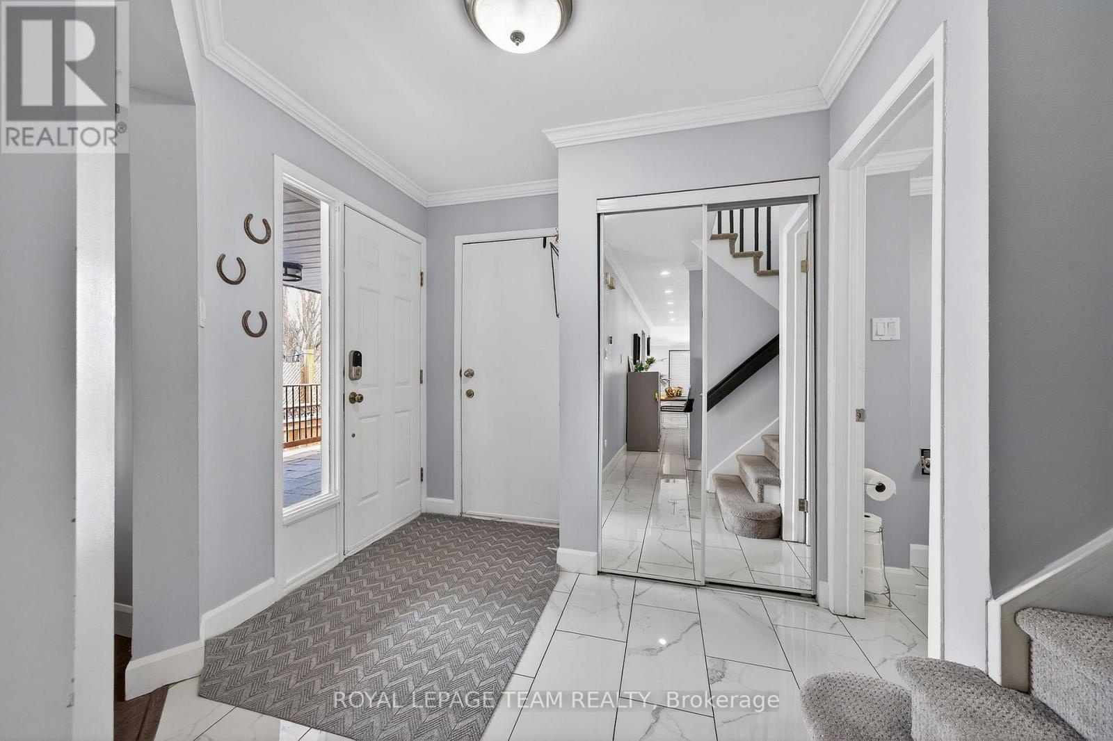 141 Acklam Terrace, Ottawa, Ontario