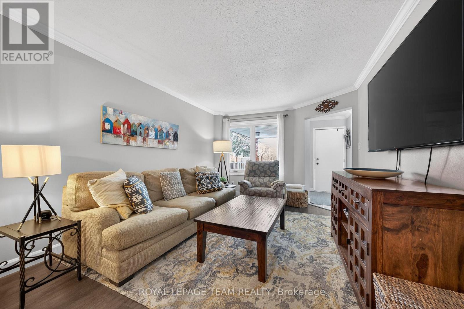 141 Acklam Terrace, Ottawa, Ontario