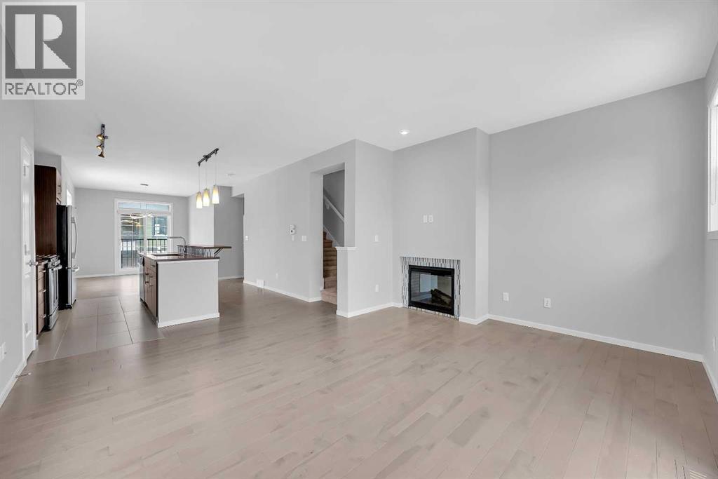 455 Ascot Circle Sw, Calgary, Alberta