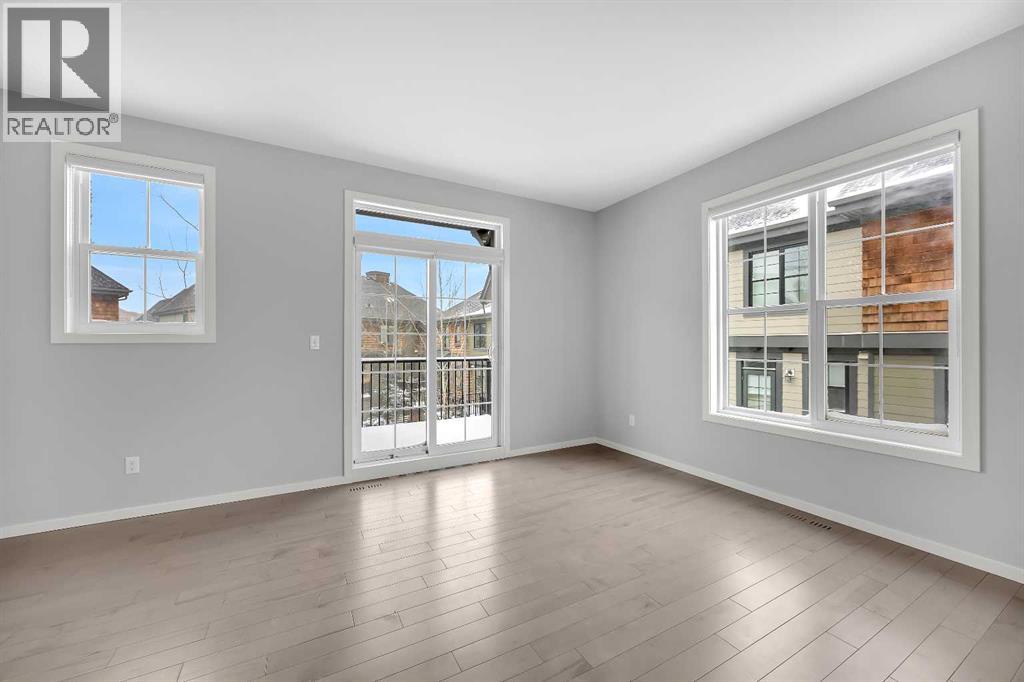 455 Ascot Circle Sw, Calgary, Alberta