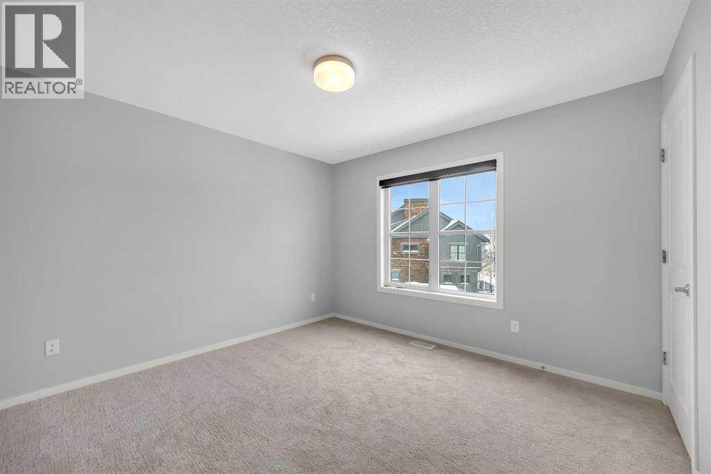 455 Ascot Circle Sw, Calgary, Alberta