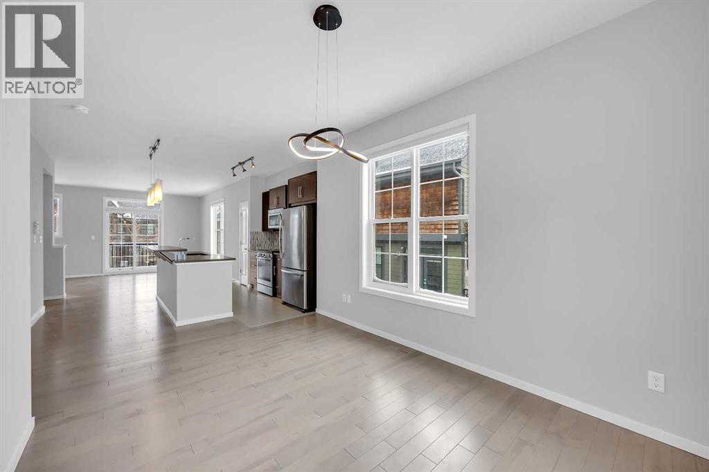 455 Ascot Circle Sw, Calgary, Alberta