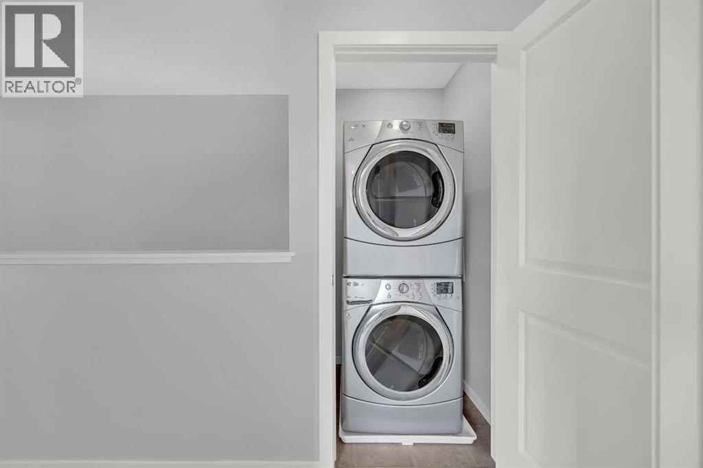 455 Ascot Circle Sw, Calgary, Alberta