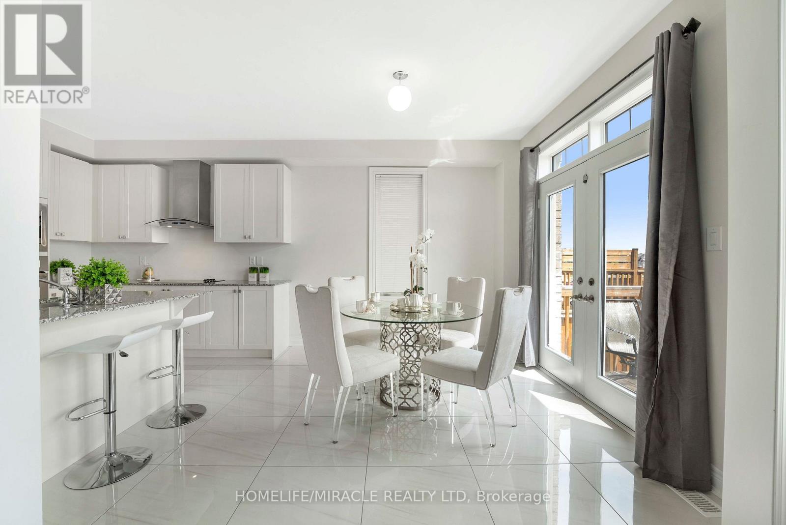 181 Boone Crescent, Vaughan (kleinburg), Ontario