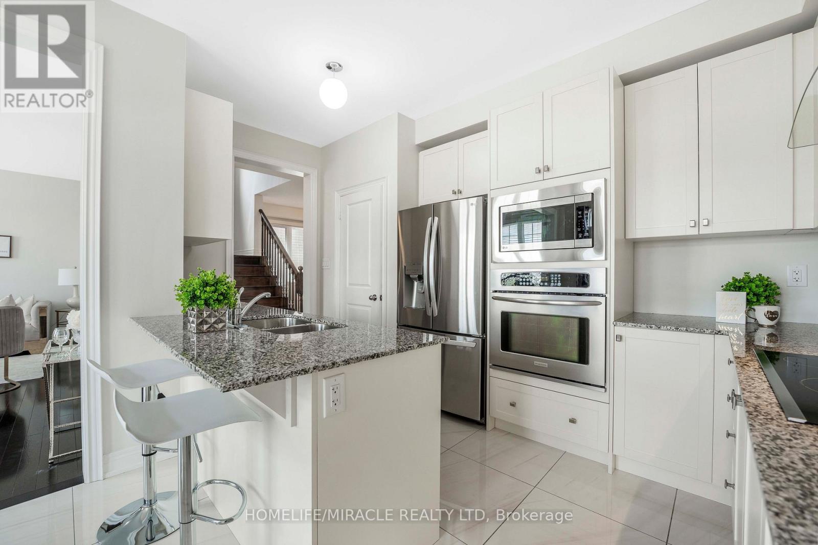 181 Boone Crescent, Vaughan (kleinburg), Ontario