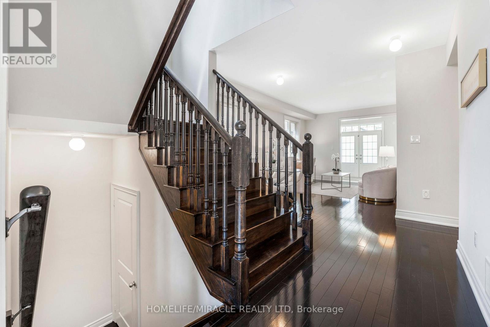181 Boone Crescent, Vaughan (kleinburg), Ontario