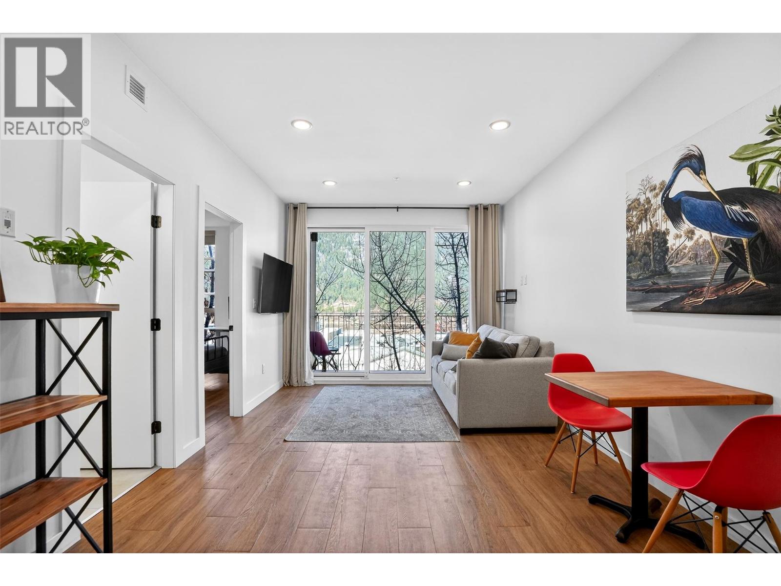 514 Victoria Street Unit# 403, Nelson, British Columbia