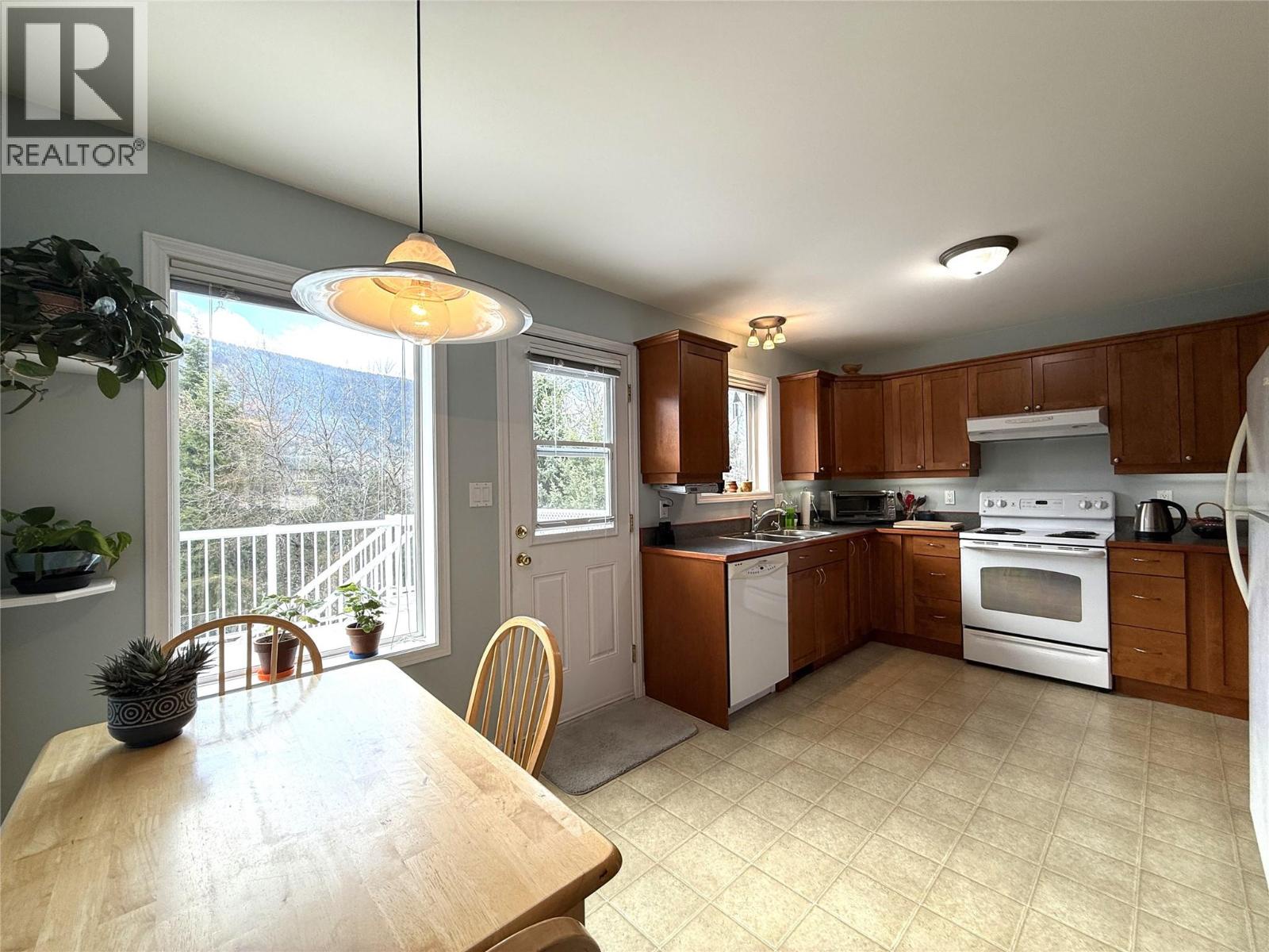 2108 Falls Street, Nelson, British Columbia