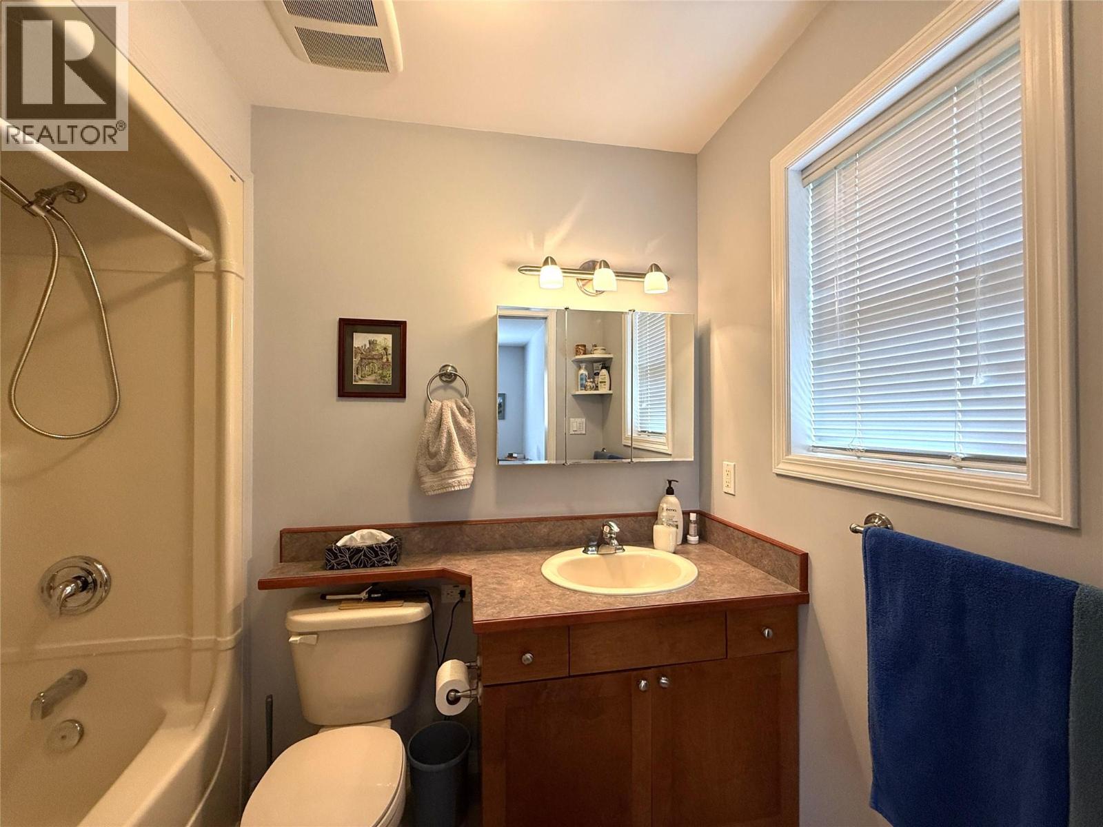 2108 Falls Street, Nelson, British Columbia