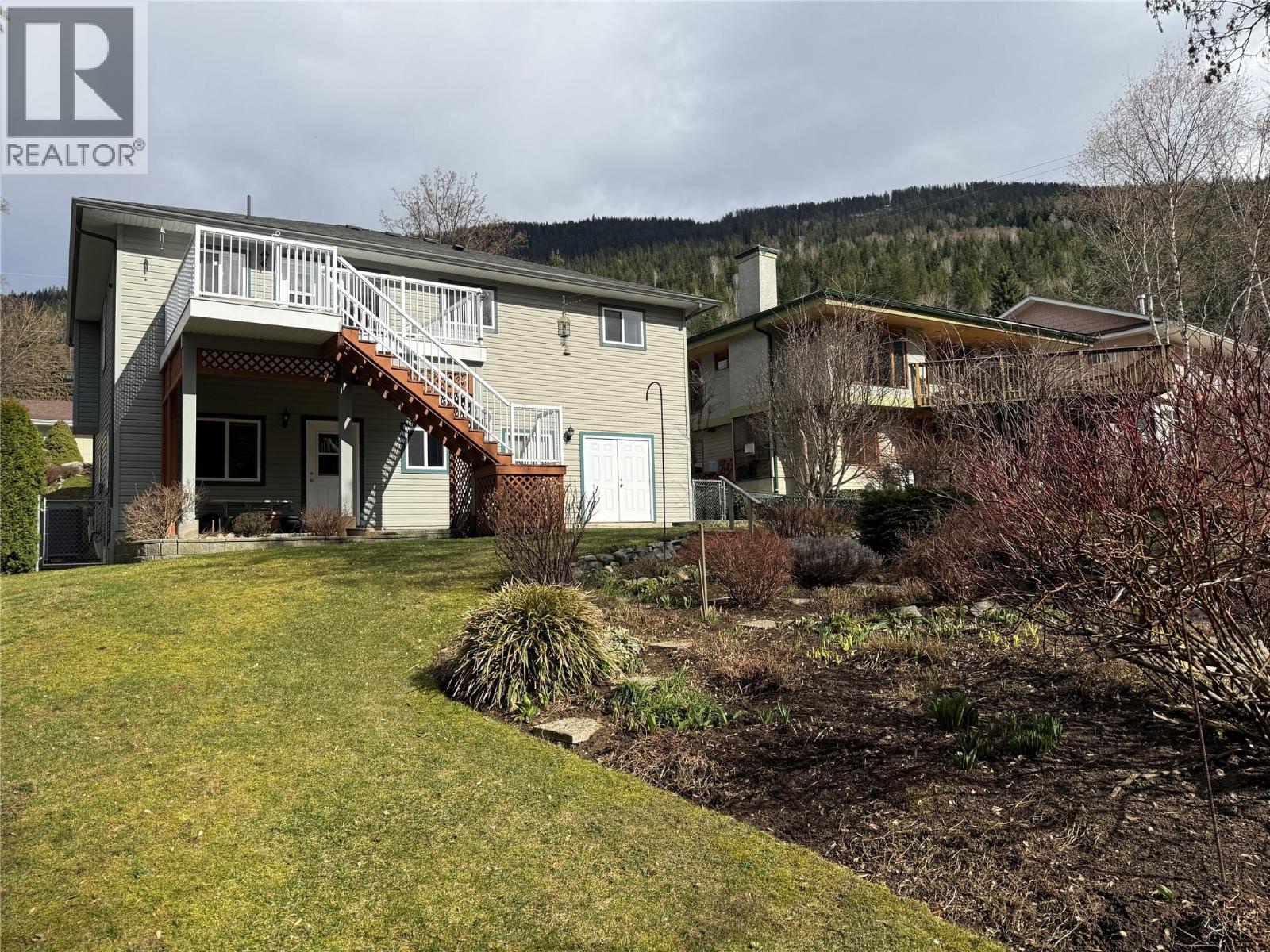 2108 Falls Street, Nelson, British Columbia