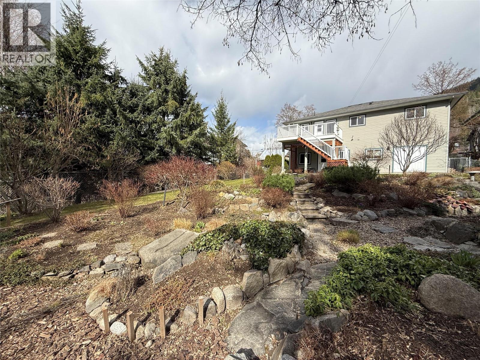 2108 Falls Street, Nelson, British Columbia