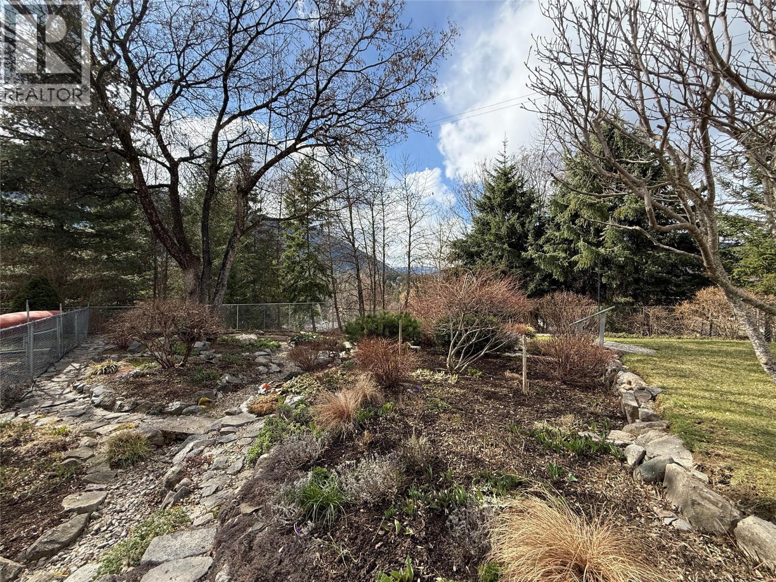 2108 Falls Street, Nelson, British Columbia