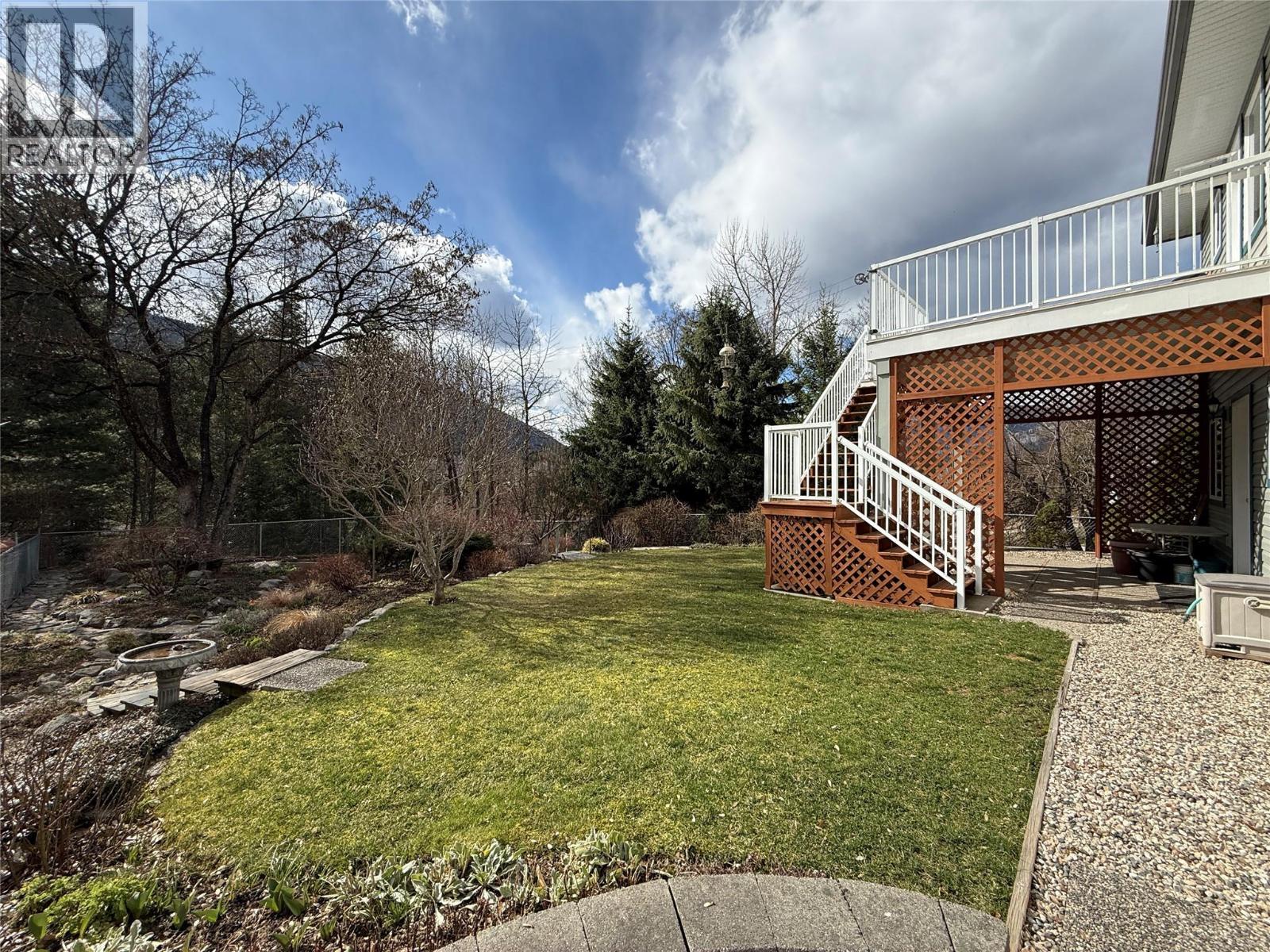 2108 Falls Street, Nelson, British Columbia