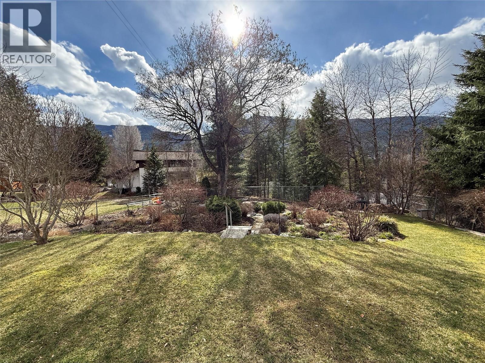 2108 Falls Street, Nelson, British Columbia