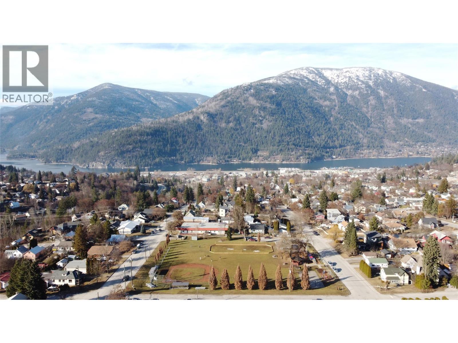 224 Howe Street, Nelson, British Columbia