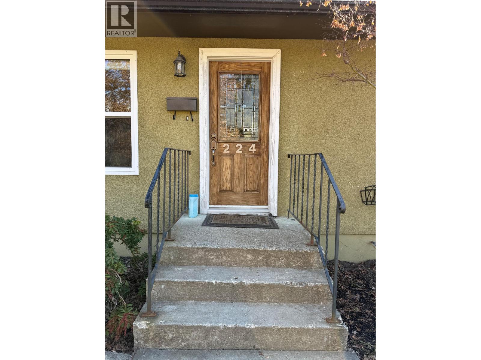 224 Howe Street, Nelson, British Columbia