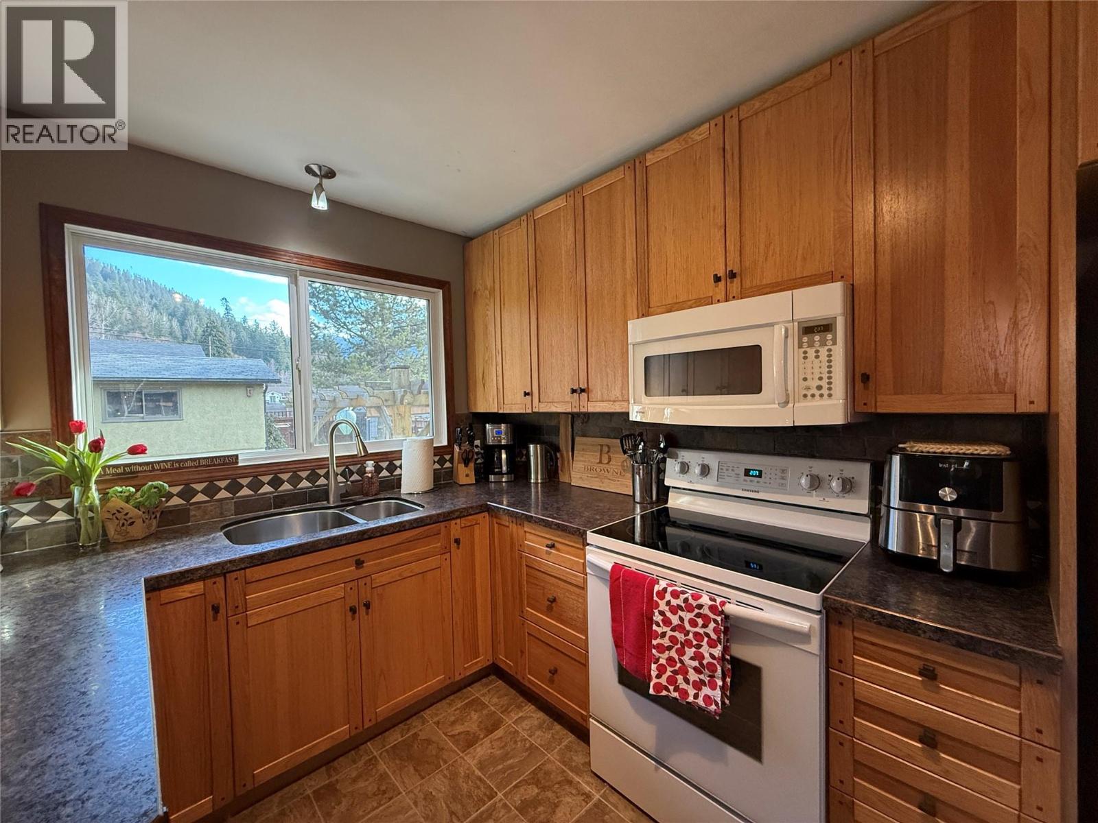 224 Howe Street, Nelson, British Columbia