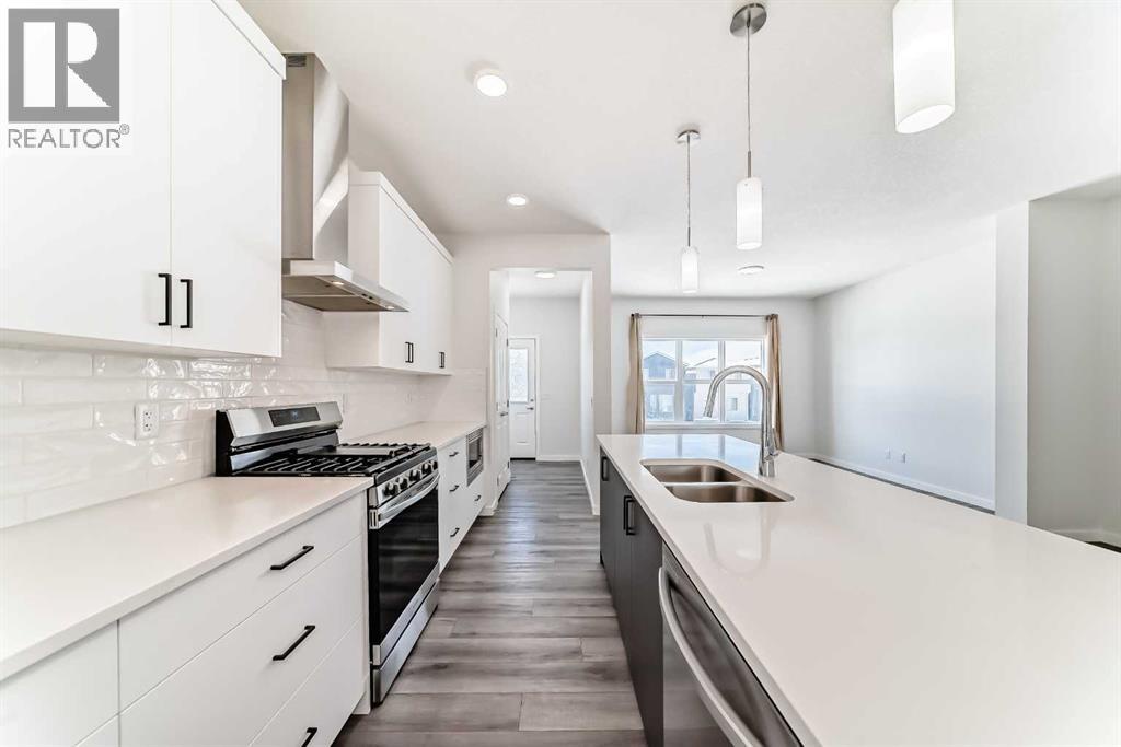 615 Lucas Boulevard Nw, Calgary, Alberta