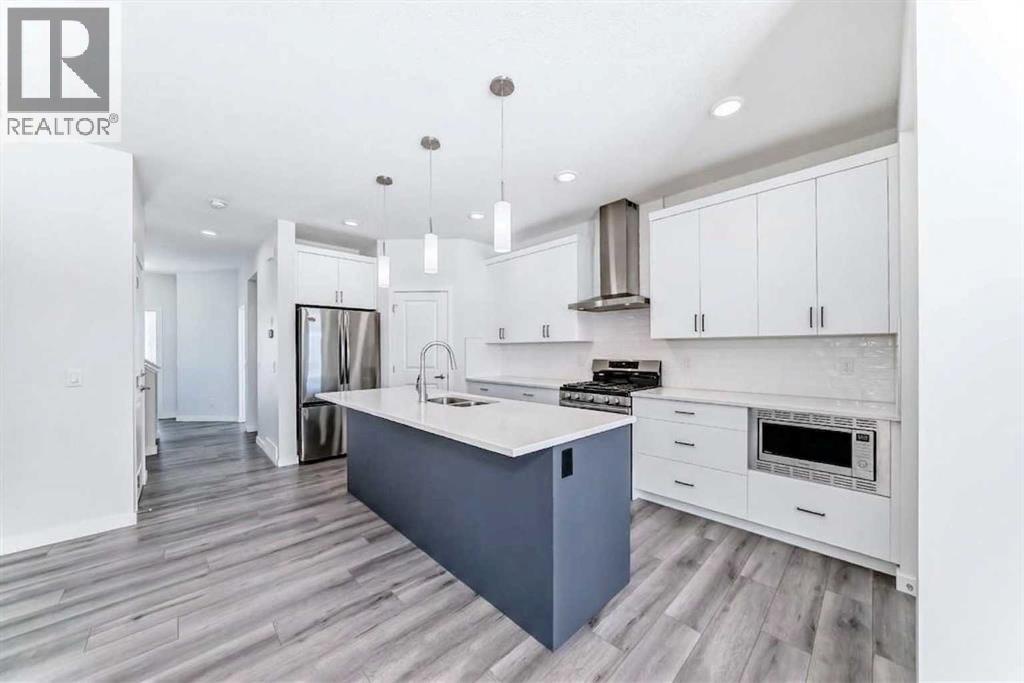 615 Lucas Boulevard Nw, Calgary, Alberta