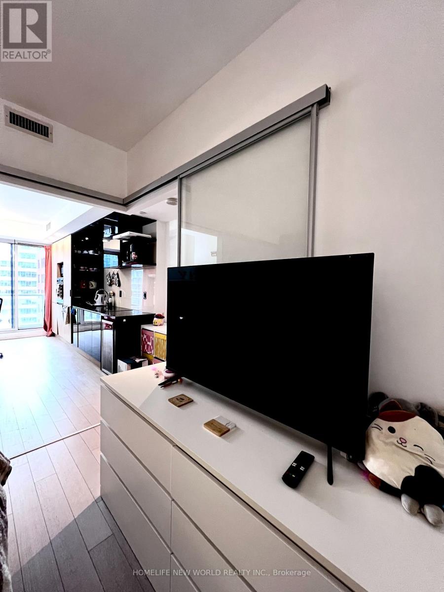 1012 - 70 Temperance Street, Toronto (bay Street Corridor), Ontario