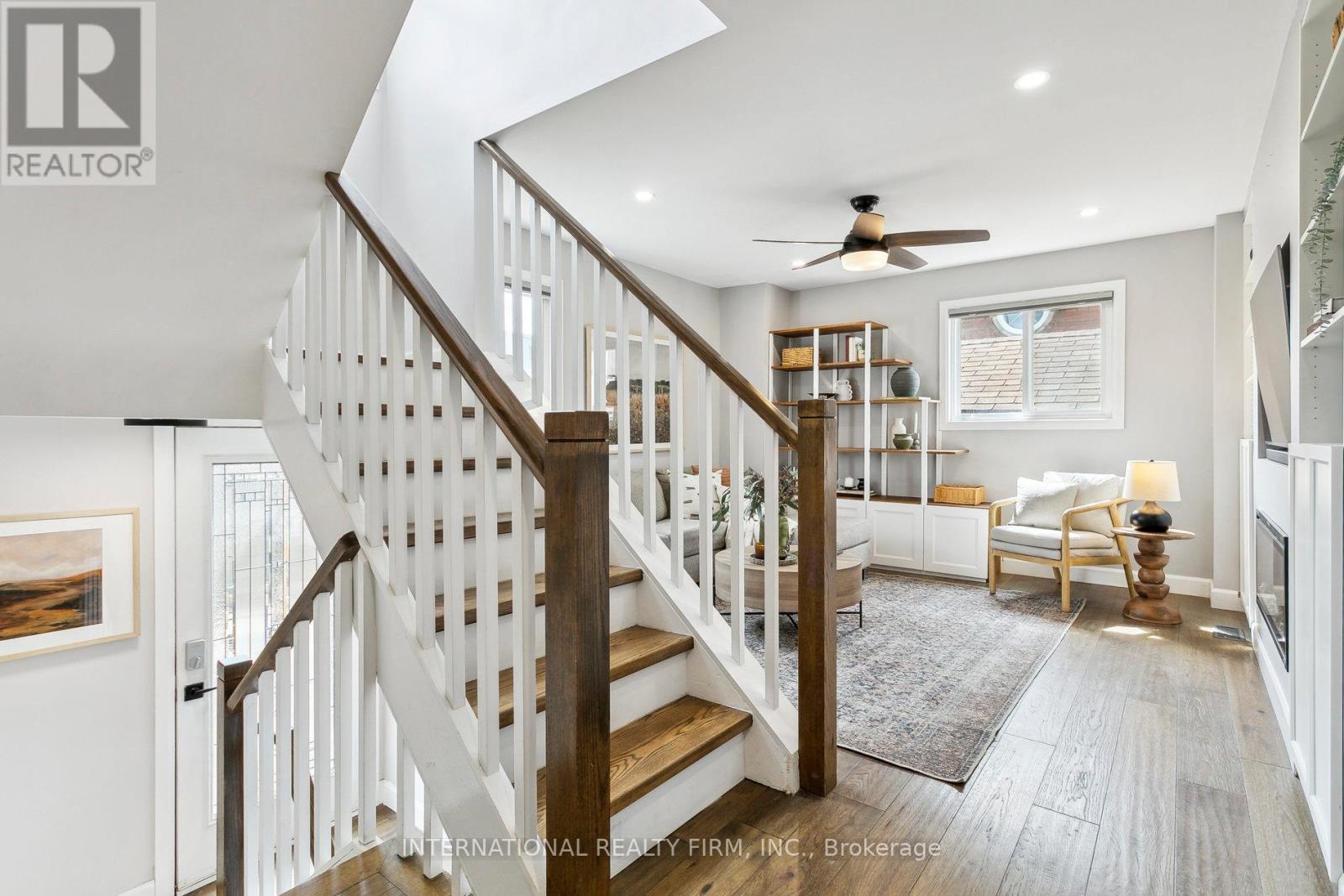 50 Denison Avenue, Toronto (trinity-bellwoods), Ontario