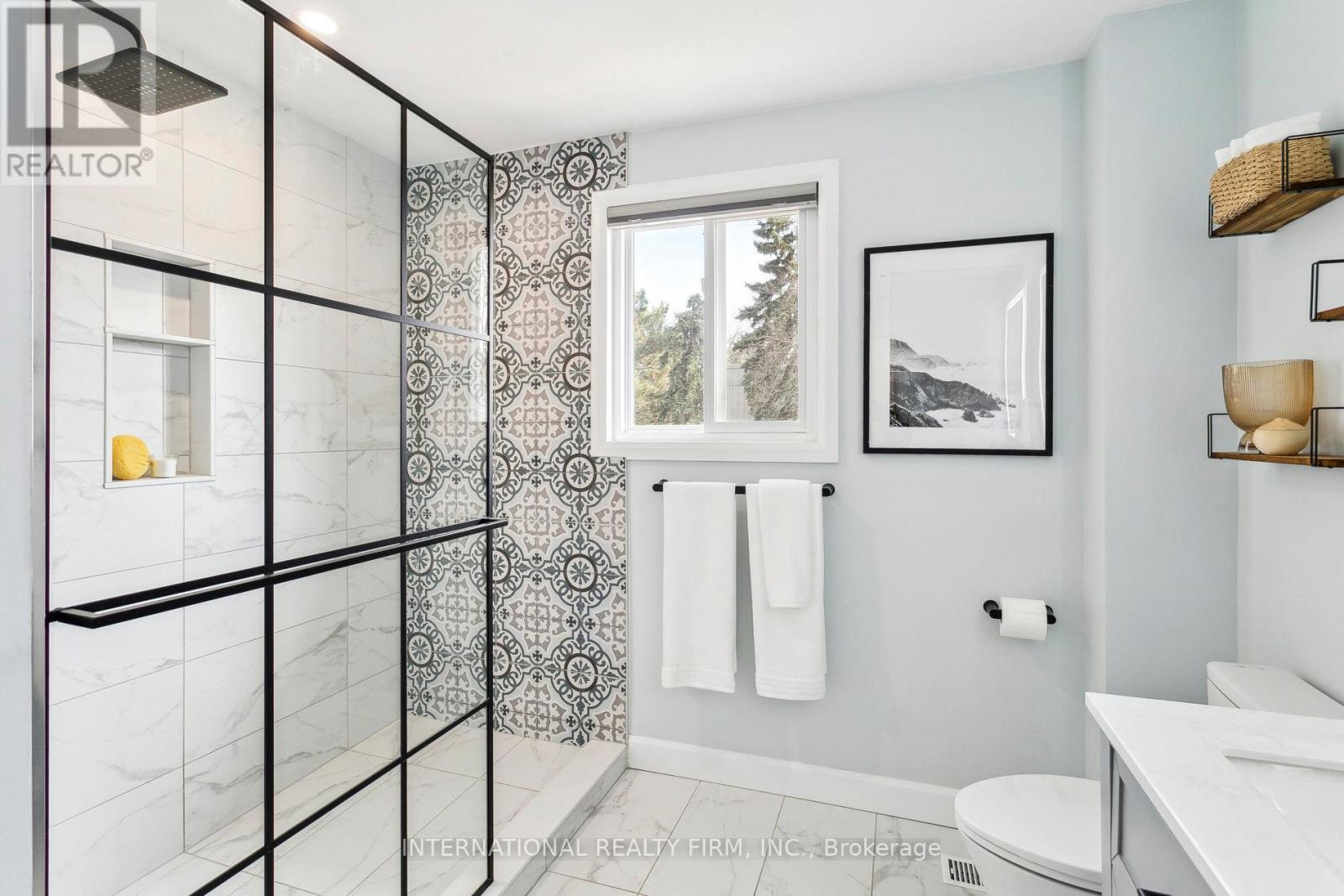 50 Denison Avenue, Toronto (trinity-bellwoods), Ontario