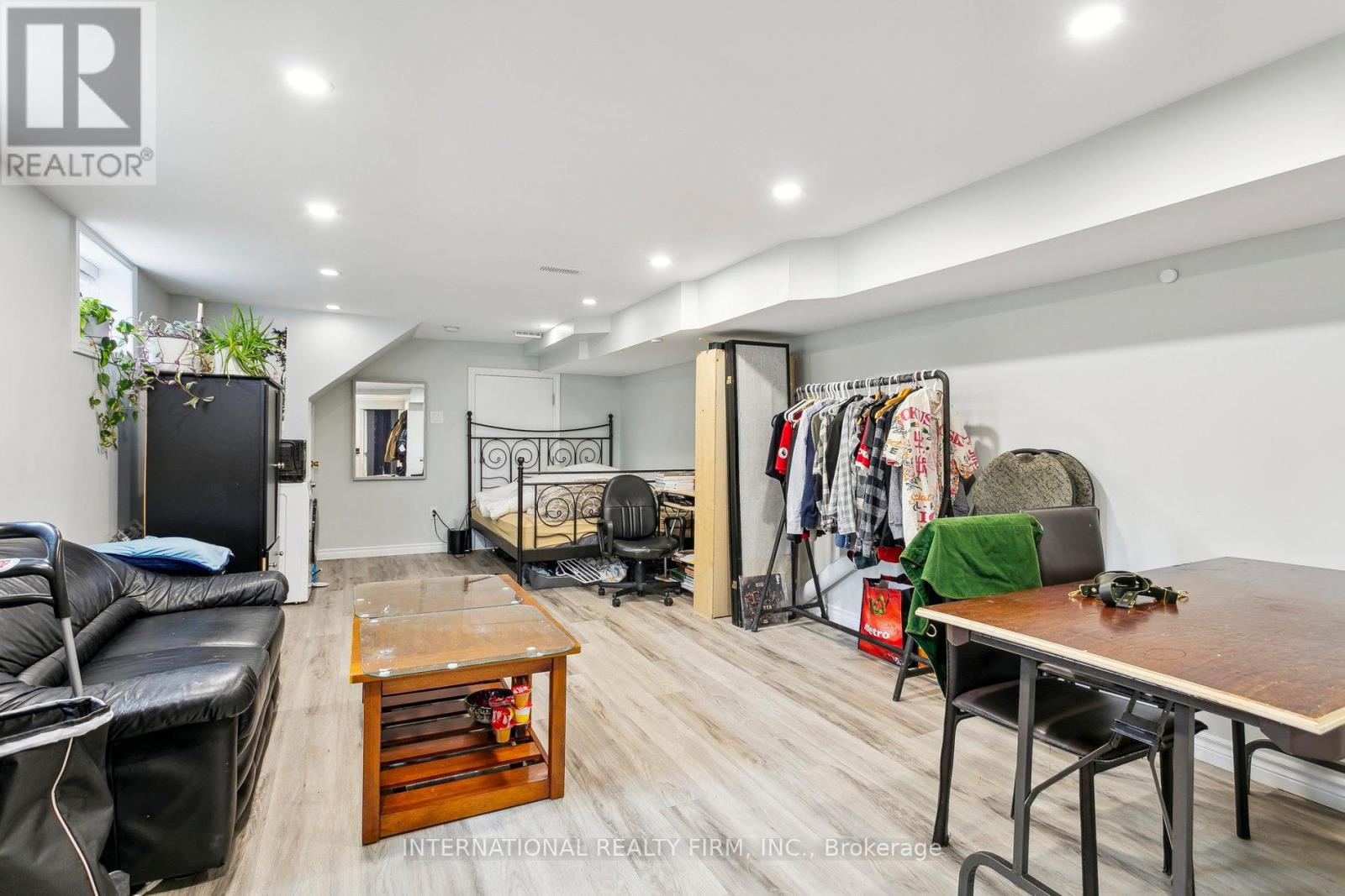 50 Denison Avenue, Toronto (trinity-bellwoods), Ontario