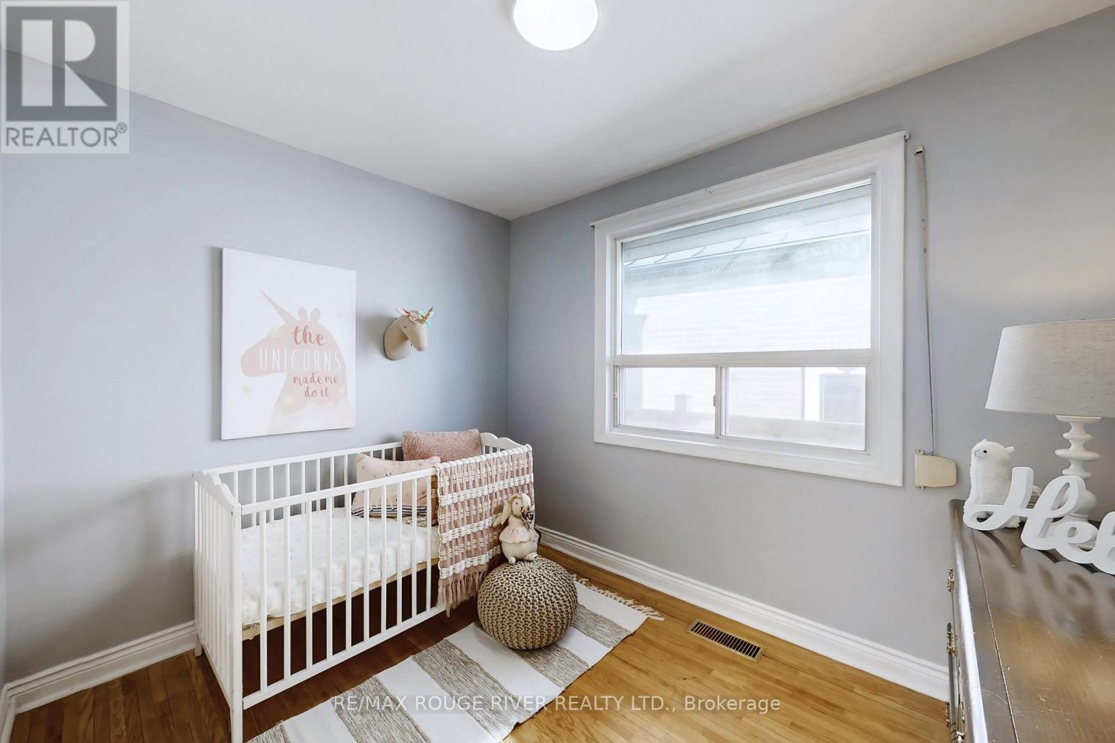 116 Lord Roberts Drive, Toronto (eglinton East), Ontario