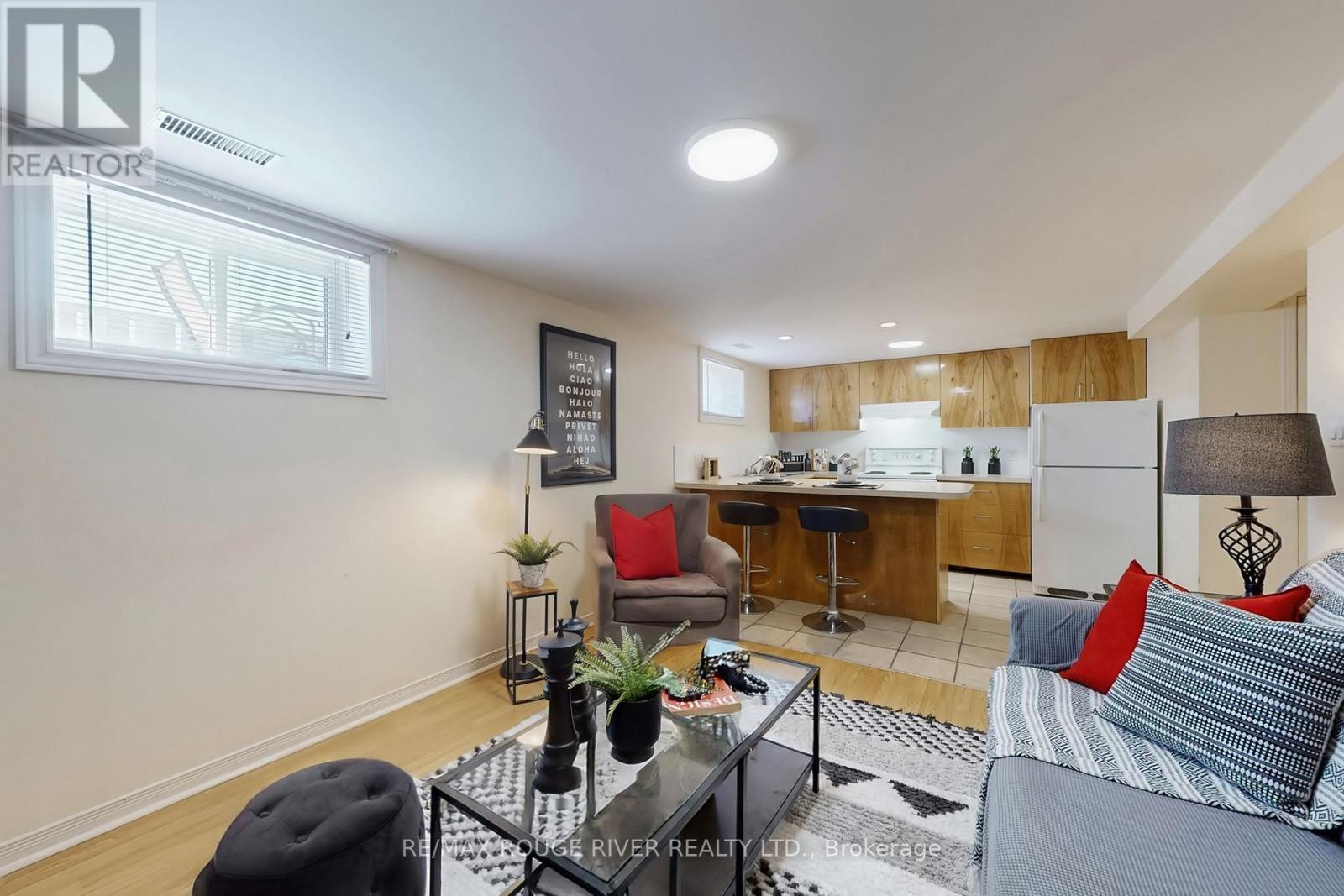 116 Lord Roberts Drive, Toronto (eglinton East), Ontario