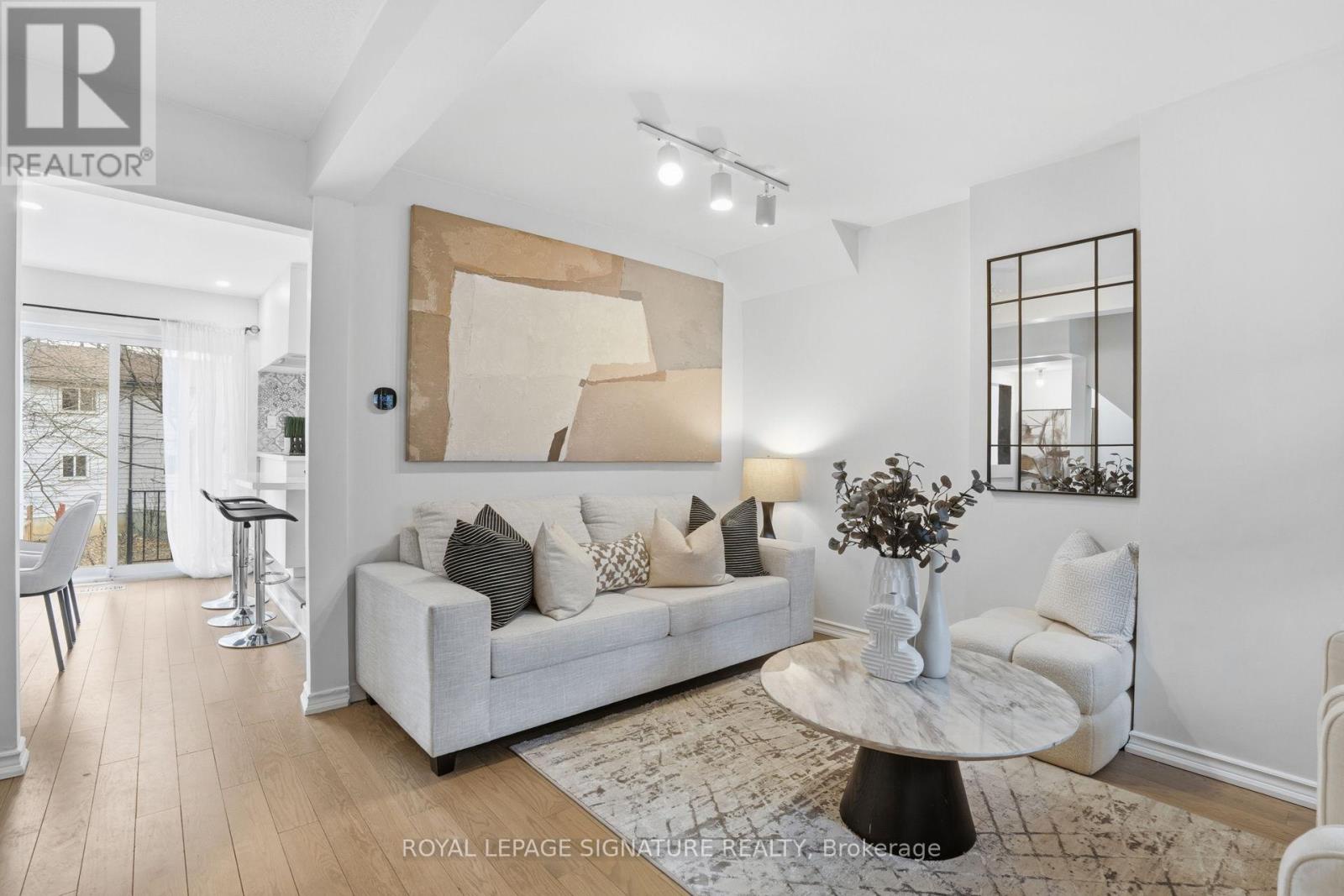 26 - 50 Silverbell Grove, Toronto (malvern), Ontario